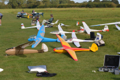 Robin’s and Mark’s gliders at Buckminster aerotow